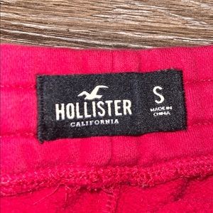hollister red shorts